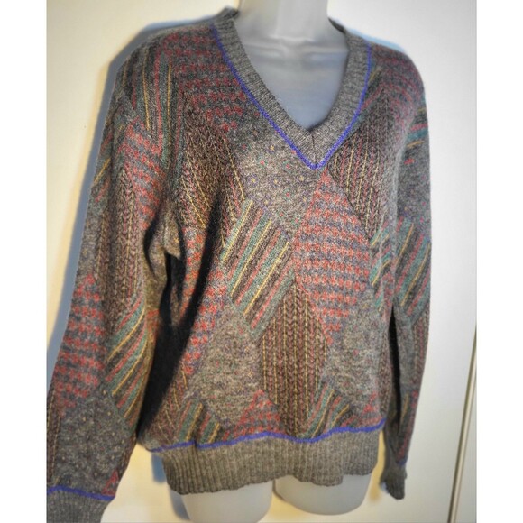 Vintage Womens Italy Wool Argyle Geometric Knit V neck  Dark Aacademia sweater S - Picture 12 of 12